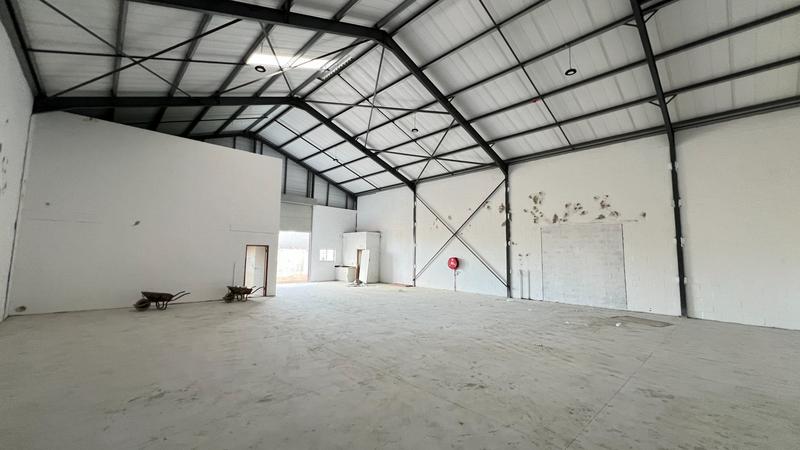 To Let commercial Property for Rent in Killarney Gardens Western Cape